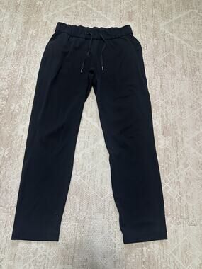 Lululemon Pants Womens Sz 6 On the Fly Pants Woven Black Straight Leg Athleisure